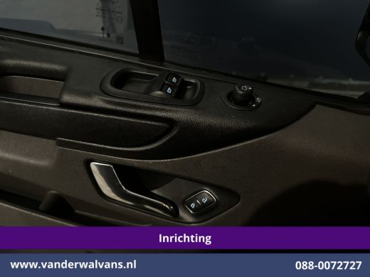 Ford Transit Custom 2.0 TDCI 130pk L2H1 inrichting Euro6 Airco | Camera | LED | 2800kg Trekhaak | Apple Carplay Cruis... ActivLease financial lease