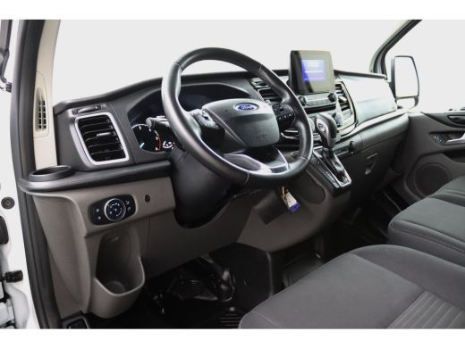 Ford Transit Custom 300 2.0 TDCI L2H1 Limited Automaat | Laadruimte Pakket | Navigatie | Stoelverwarming | Lichtmetal... ActivLease financial lease