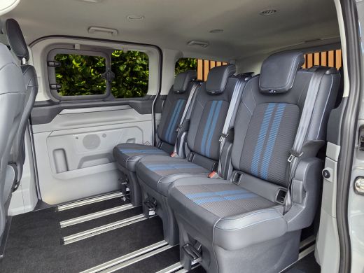 Ford Transit Custom Tourneo Tourneo Custom Sport 340 L1H1 65 kWh 8 Persoons | 2 x Schuifdeur | B&O | 4 jaar/100.000km... ActivLease financial lease