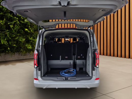 Ford Transit Custom Tourneo Tourneo Custom Sport 340 L1H1 65 kWh 8 Persoons | 2 x Schuifdeur | B&O | 4 jaar/100.000km... ActivLease financial lease