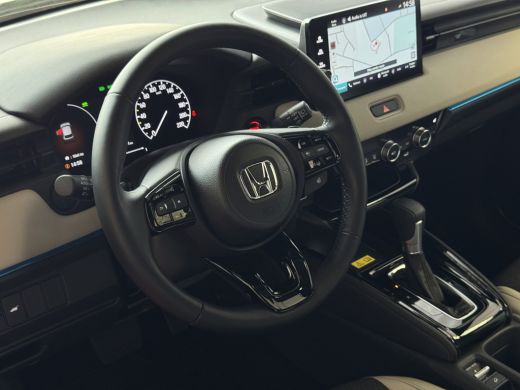 Honda HR-V 1.5 e:HEV ADVANCE STYLE PLUS PANORAMA BI-TONE LED 360.CAMERA ELEK.KLEP 18''LMV STOEL/STUUR VERW. ... ActivLease financial lease