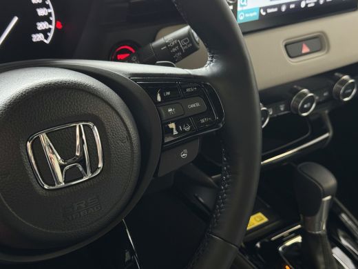 Honda HR-V 1.5 e:HEV ADVANCE STYLE PLUS PANORAMA BI-TONE LED 360.CAMERA ELEK.KLEP 18''LMV STOEL/STUUR VERW. ... ActivLease financial lease