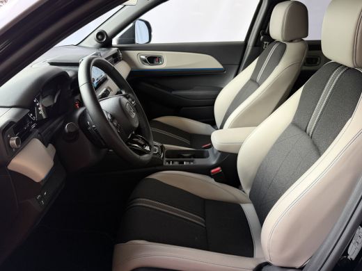 Honda HR-V 1.5 e:HEV ADVANCE STYLE PLUS PANORAMA BI-TONE LED 360.CAMERA ELEK.KLEP 18''LMV STOEL/STUUR VERW. ... ActivLease financial lease