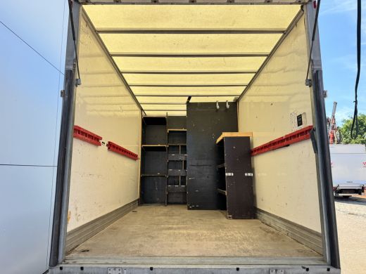 Iveco Daily 35S16 2.3 Automaat Bakwagen Laadklep Climate Control Meubelbak Koffer ActivLease financial lease