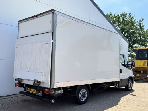 Iveco Daily 35S16 2.3 Automaat Bakwagen Laadklep Climate Control Meubelbak Koffer ActivLease financial lease