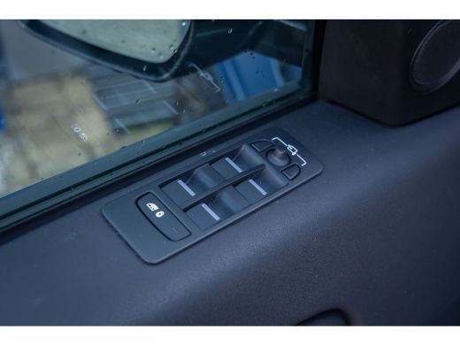 Land Rover Discovery Sport P300e 1.5 R-Dynamic SE | Trekhaak | Meridian audio | Camera | Cruise adaptief | Leder | Elec.stoe... ActivLease financial lease