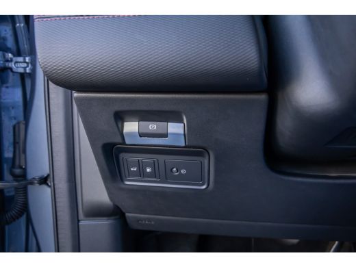 Land Rover Discovery Sport P300e 1.5 R-Dynamic SE | Trekhaak | Meridian audio | Camera | Cruise adaptief | Leder | Elec.stoe... ActivLease financial lease