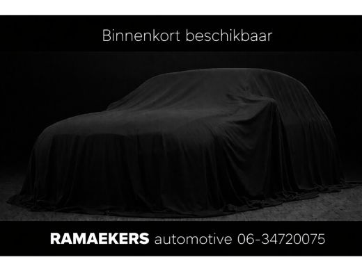 Lynk & Co 01 1.5 Pano / Black out / extra set wielen / NL Auto
