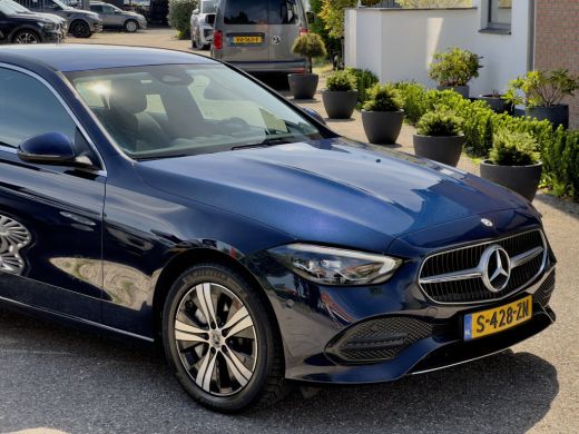 Mercedes-Benz C-Klasse 300 e AUT9 LUXURY LINE LEDER NAVI CAMERA DIGI-DASH APPLE-CARPLAY LED LMV PDC ActivLease financial lease