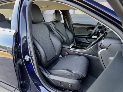 Mercedes-Benz C-Klasse 300 e AUT9 LUXURY LINE LEDER NAVI CAMERA DIGI-DASH APPLE-CARPLAY LED LMV PDC ActivLease financial lease
