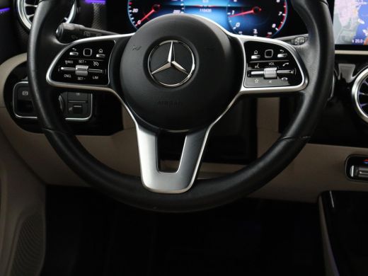 Mercedes-Benz CLA Shooting Brake 180 Business Solution Luxury | Leder | Trekhaak | Stoelverwarming | Camera | Wides... ActivLease financial lease