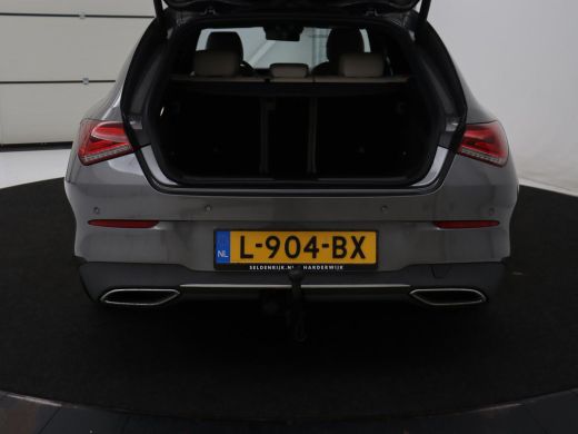 Mercedes-Benz CLA Shooting Brake 180 Business Solution Luxury | Leder | Trekhaak | Stoelverwarming | Camera | Wides... ActivLease financial lease