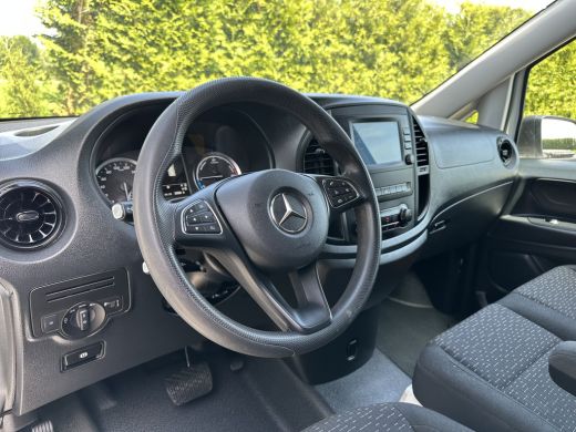 Mercedes-Benz eVito 66 kWh / FULL ELECTRIC / SOH 93% / L2H1 / 43.007 KM / INRICHTING / 1e EIG. / CAMERA / 3-ZITS / CR... ActivLease financial lease