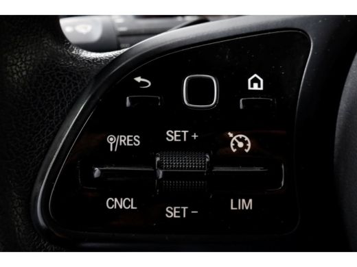 Mercedes-Benz Sprinter 315 CDI 150pk 9G Automaat Bakwagen met laadklep en zijdeur H235cm 12-2022 ActivLease financial lease