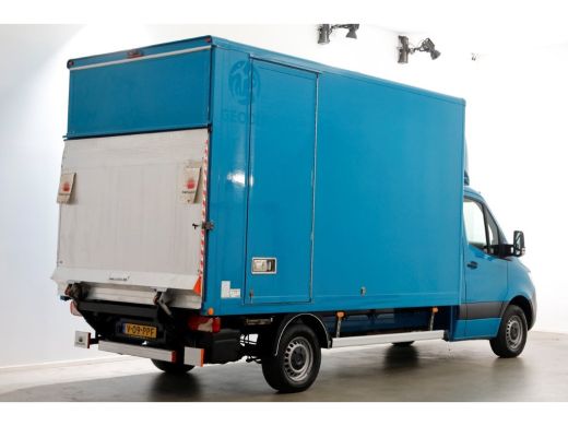 Mercedes-Benz Sprinter 315 CDI 150pk 9G Automaat Bakwagen met laadklep en zijdeur H235cm 12-2022 ActivLease financial lease