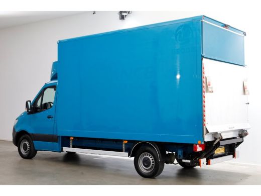 Mercedes-Benz Sprinter 315 CDI 150pk 9G Automaat Bakwagen met laadklep en zijdeur H235cm 12-2022 ActivLease financial lease