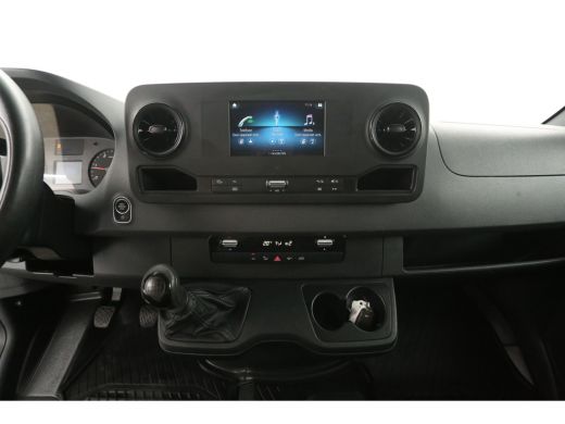 Mercedes-Benz Sprinter 315 CDI 150PK L2H2 | 3500kg Trekgew. | Airco | Cruise | Carplay | Camera | Trekhaak ActivLease financial lease