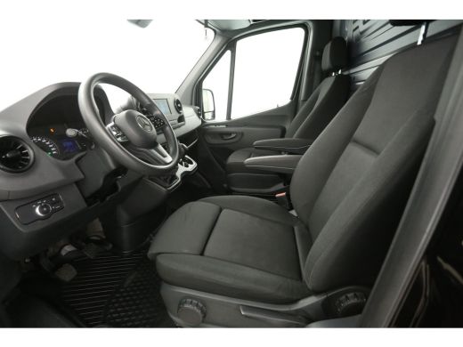 Mercedes-Benz Sprinter 315 CDI 150PK L2H2 | 3500kg Trekgew. | Airco | Cruise | Carplay | Camera | Trekhaak ActivLease financial lease