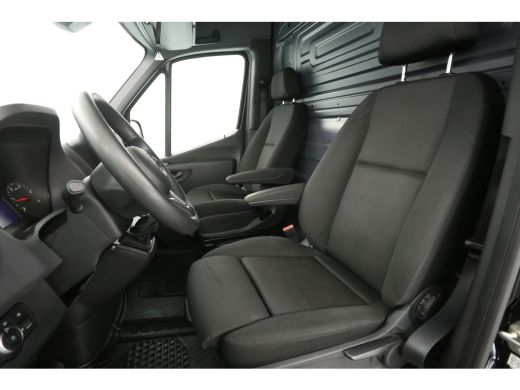 Mercedes-Benz Sprinter 315 CDI 150PK L2H2 | 3500kg Trekgew. | Airco | Cruise | Carplay | Camera | Trekhaak ActivLease financial lease