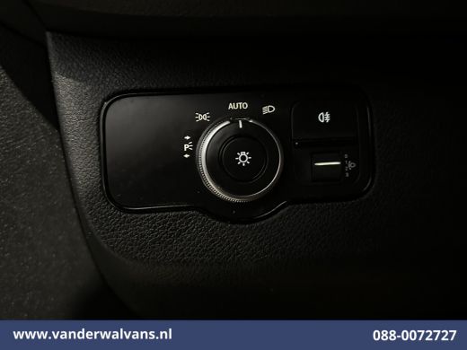 Mercedes-Benz Sprinter 315 CDI 150pk L2H2 Euro6 Airco | Camera | Sidebars Bijrijdersbank ActivLease financial lease