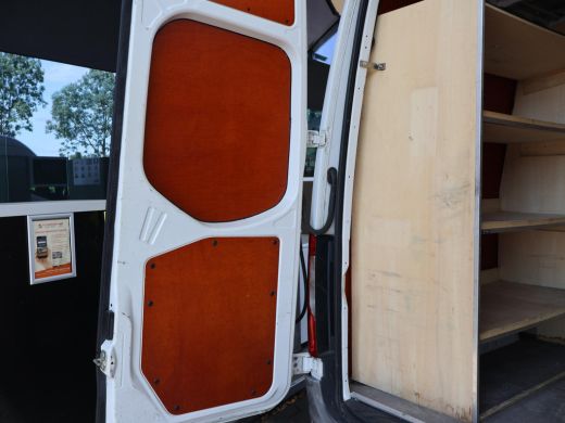 Mercedes-Benz Sprinter 316 2.2 CDI 163 PK AUT. L2H2 + 2 SCHUIFDEUREN | BREEDBEELD MBUX | TREKHAAK | CAMERA ActivLease financial lease