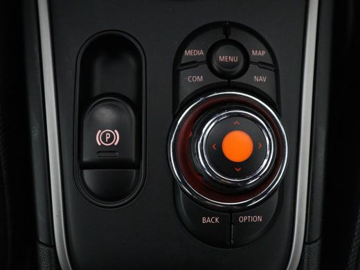 Mini Countryman 2.0 Cooper S Hammersmith| Harman Kardon | Carplay | Panoramadak | Camera | Leder | Stoelverwarmin... ActivLease financial lease