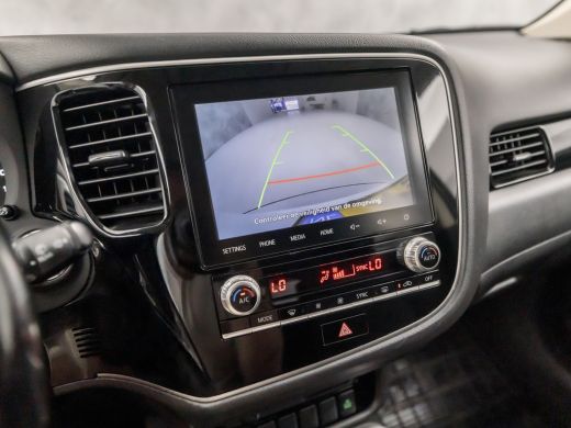 Mitsubishi Outlander Sport 2.4 PHEV Sport 225Pk Automaat (APPLE CARPLAY, 1e EIGENAAR, NAVIGATIE, CAMERA, GETINT GLAS, STOELV... ActivLease financial lease