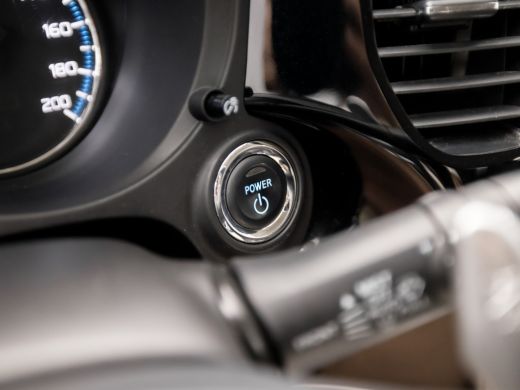 Mitsubishi Outlander Sport 2.4 PHEV Sport 225Pk Automaat (APPLE CARPLAY, 1e EIGENAAR, NAVIGATIE, CAMERA, GETINT GLAS, STOELV... ActivLease financial lease