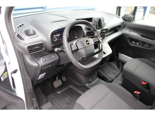 Opel Combo-e 50kWh 136 PK | WARMTEPOMP | STOEL + STUUR VERWARMING | VERWARMDE VOORRUIT | BETIMMERING | LED | ActivLease financial lease