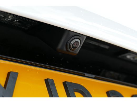 Opel Grandland 1.2 TURBO 130PK GS LINE AUTOMAAT / CAMERA / 18" LMV / LED / STUUR-STOELVERWARMING / NAVI / CLIMA ... ActivLease financial lease