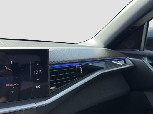 Opel Grandland 1.6 Turbo Plug-in-Hybrid Business Edition 8 Jaar Garantie * | Trekhaak | Panoramadak | Technology... ActivLease financial lease