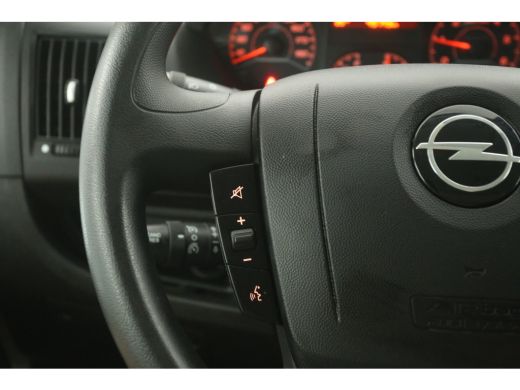 Opel Movano 2.2D 140PK | Bakwagen | Laadklep | Airco | Camera | Cruise | 3 Zits ActivLease financial lease