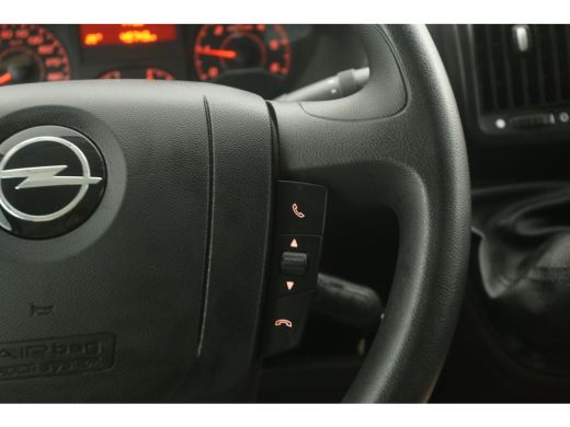 Opel Movano 2.2D 140PK | Bakwagen | Laadklep | Airco | Camera | Cruise | 3 Zits ActivLease financial lease