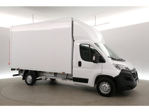 Opel Movano 2.2D 140PK | Bakwagen | Laadklep | Airco | Camera | Cruise | 3 Zits ActivLease financial lease