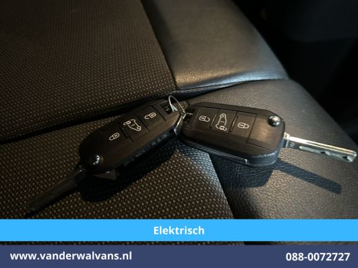 Opel Vivaro-e 136pk Automaat L2H1 50 kWh Elektrisch Airco | Camera | Navigatie | Apple Carplay Android Auto, Cr... ActivLease financial lease