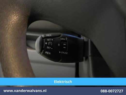 Opel Vivaro-e 136pk Automaat L2H1 50 kWh Elektrisch Airco | Camera | Navigatie | Apple Carplay Android Auto, Cr... ActivLease financial lease