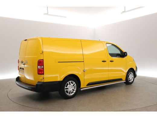 Opel Vivaro-e 50 kWh L3H1 | Snelladen | SOH 93% | Airco | Cruise | Camera | Carplay | 3 Zits | Parkeersens. ActivLease financial lease