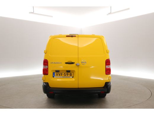 Opel Vivaro-e 50 kWh L3H1 | Snelladen | SOH 93% | Airco | Cruise | Camera | Carplay | 3 Zits | Parkeersens. ActivLease financial lease