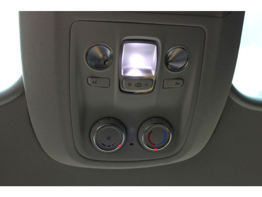 Opel Zafira e-Life L3H1 Innovation 75 kWh SOh 94,8% 7-PERS LEER PANO TREKHAAK 85000KM!!! ActivLease financial lease