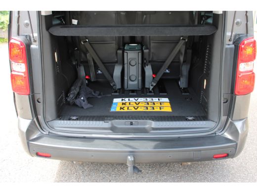 Opel Zafira e-Life L3H1 Innovation 75 kWh SOh 94,8% 7-PERS LEER PANO TREKHAAK 85000KM!!! ActivLease financial lease