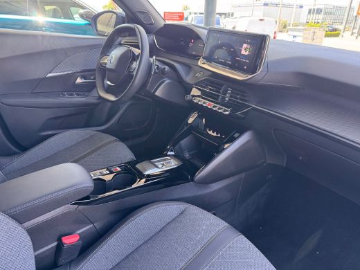 Peugeot 2008 1.2 Hybrid 136PK Allure Automaat | Camera Voor + Achter | Navigatie | Apple Carplay / Android Aut... ActivLease financial lease