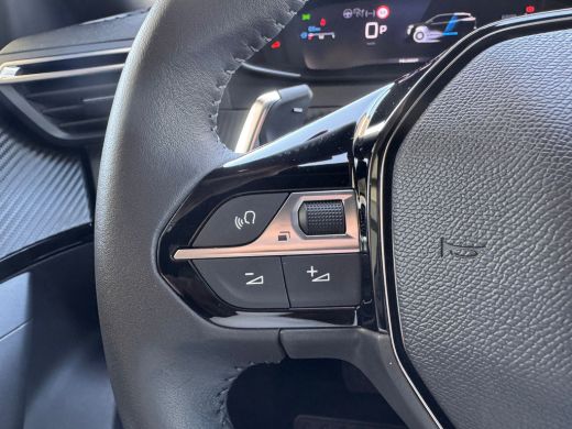 Peugeot 2008 1.2 Hybrid 136PK Allure Automaat | Camera Voor + Achter | Navigatie | Apple Carplay / Android Aut... ActivLease financial lease