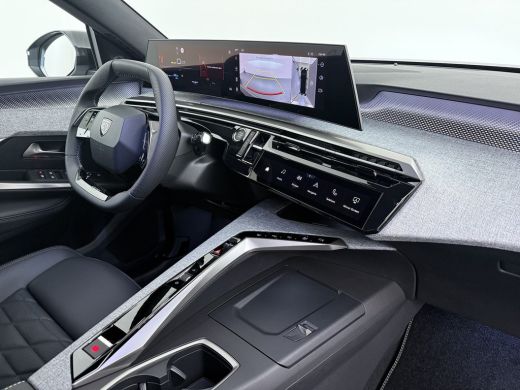 Peugeot e-3008 | Voorraad Voordeel &euro; 6700 | GT Exclusive | Adaptieve cruise control met Stop&Go functie | Elektr... ActivLease financial lease