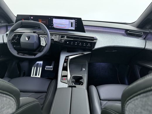Peugeot e-3008 | Voorraad Voordeel &euro; 6700 | GT Exclusive | Adaptieve cruise control met Stop&Go functie | Elektr... ActivLease financial lease