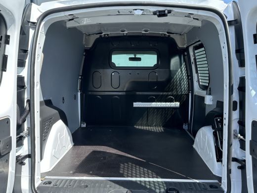 Renault Kangoo 1.5 dCi E6 / L1H1 / 1e EIGENAAR / TREKHAAK / NAVI / CRUISE / AIRCO / ACHTERDEUREN MET RUIT ActivLease financial lease
