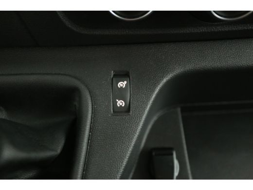 Renault Master T35 2.3 dCi 180PK L2H2 | Airco | Cruise | Camera | 3 Zits | Navi | Trekhaak | Imperiaal ActivLease financial lease