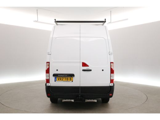 Renault Master T35 2.3 dCi 180PK L2H2 | Airco | Cruise | Camera | 3 Zits | Navi | Trekhaak | Imperiaal ActivLease financial lease