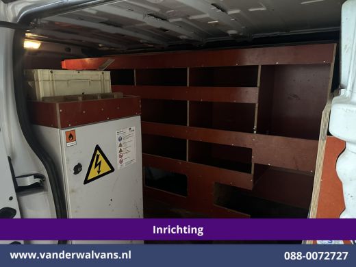Renault Trafic 2.0 dCi 120pk L2H1 inrichting Euro6 Airco | Navigatie | Camera | LED | Trekhaak Cruisecontrol, Pa... ActivLease financial lease