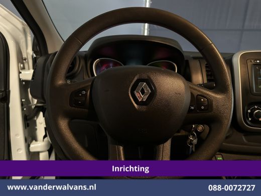 Renault Trafic 2.0 dCi 120pk L2H1 inrichting Euro6 Airco | Navigatie | Camera | LED | Trekhaak Cruisecontrol, Pa... ActivLease financial lease