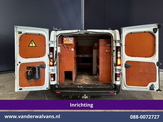 Renault Trafic 2.0 dCi 120pk L2H1 inrichting Euro6 Airco | Navigatie | Camera | LED | Trekhaak Cruisecontrol, Pa... ActivLease financial lease
